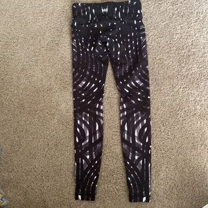 Lululemon sz 6 running tights